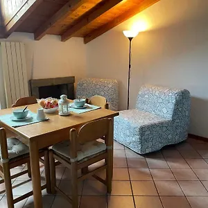https://la-casa-rustica-di-ale-e-becky.italymilanhotels.net