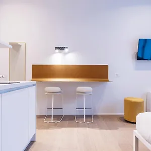 https://easyhomes-city-centre-suites.italymilanhotels.net